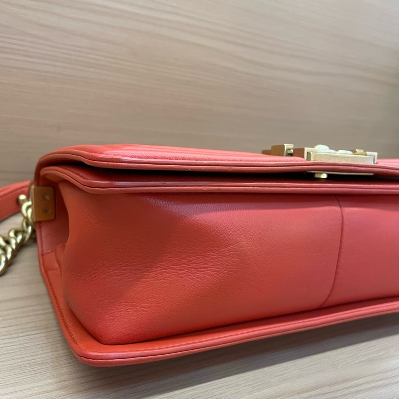 NO:C92 Chanel香奈儿 红金牛皮中號2018年,24開,Leboy V紋鏈條包金扣 有塵袋 無卡 無盒子 尺寸底長25*高15*-6