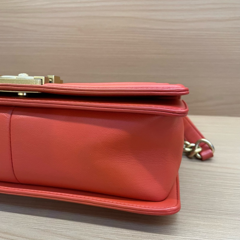 NO:C92 Chanel香奈儿 红金牛皮中號2018年,24開,Leboy V紋鏈條包金扣 有塵袋 無卡 無盒子 尺寸底長25*高15*-7