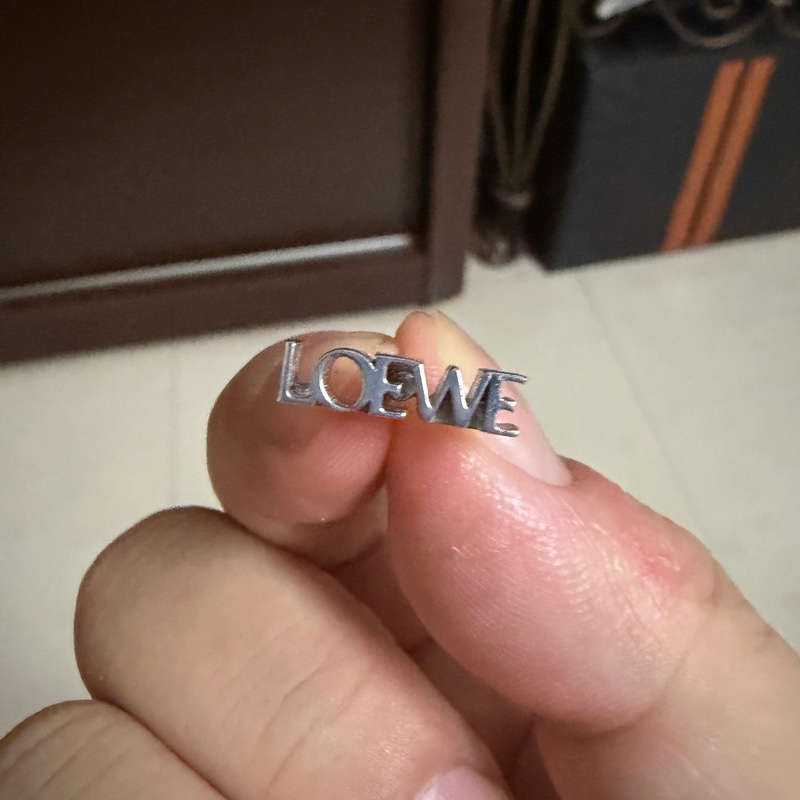 Loewe 耳針式耳環-3