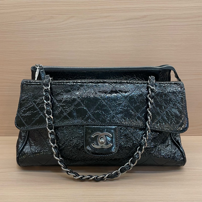 NO:D7 Chanel黑银油蜡皮蛙口cf單肩包2006年10開 有塵袋 無卡無盒子 尺寸底30*高20*寬12*-10