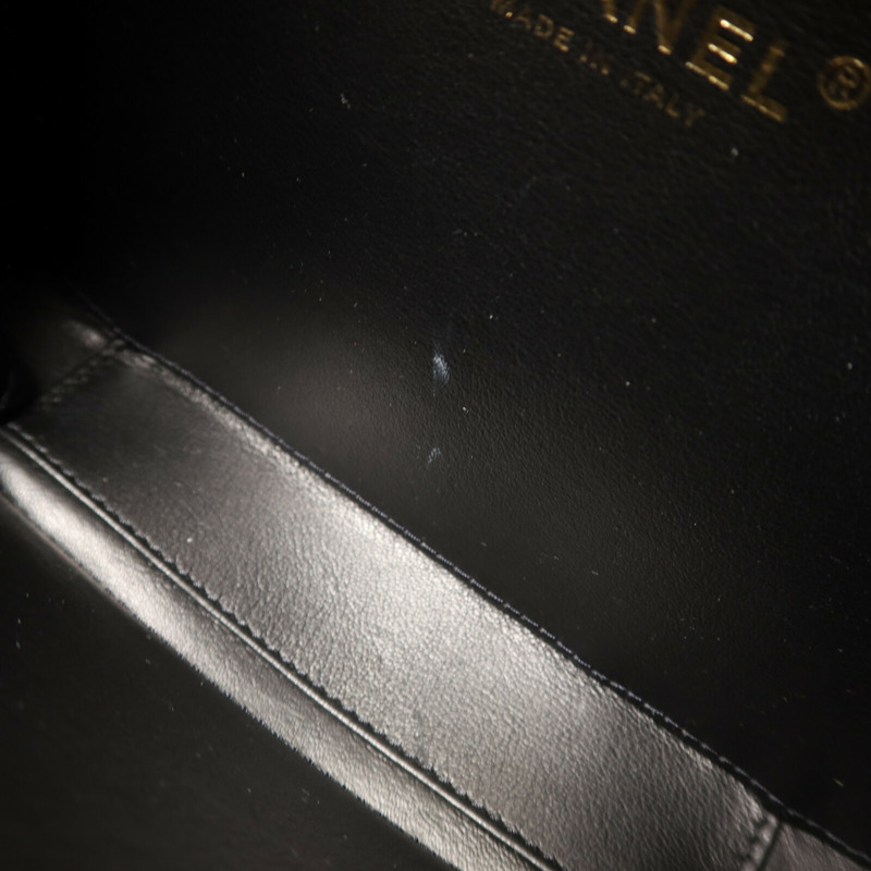 CHANEL 牛皮皮革Vanity Case Small金扣鏈帶手挽肩背兩用袋-6