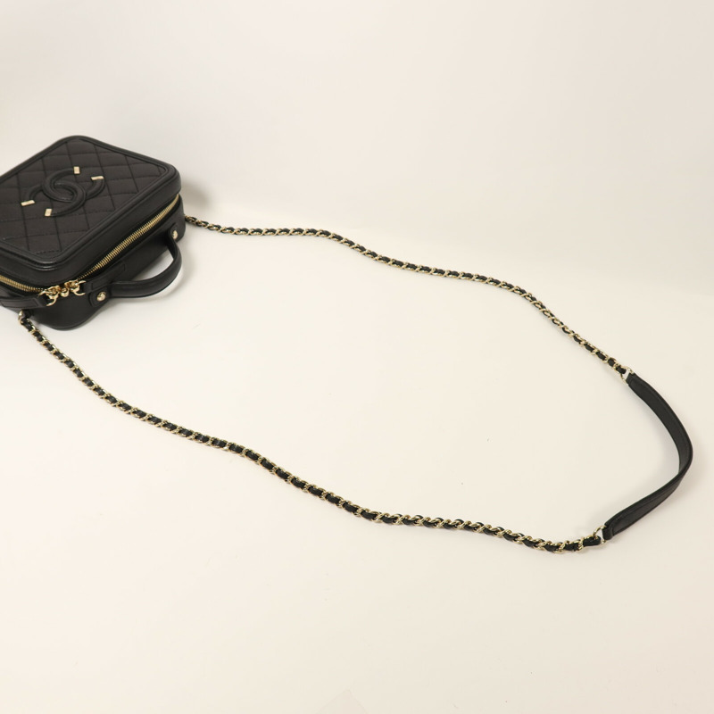 CHANEL 牛皮皮革Vanity Case Small金扣鏈帶手挽肩背兩用袋-8
