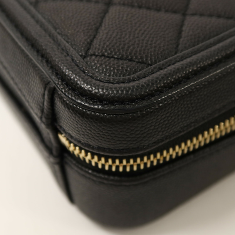 CHANEL 牛皮皮革Vanity Case Small金扣鏈帶手挽肩背兩用袋-13