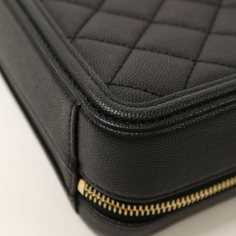 CHANEL 牛皮皮革Vanity Case Small金扣鏈帶手挽肩背兩用袋-15