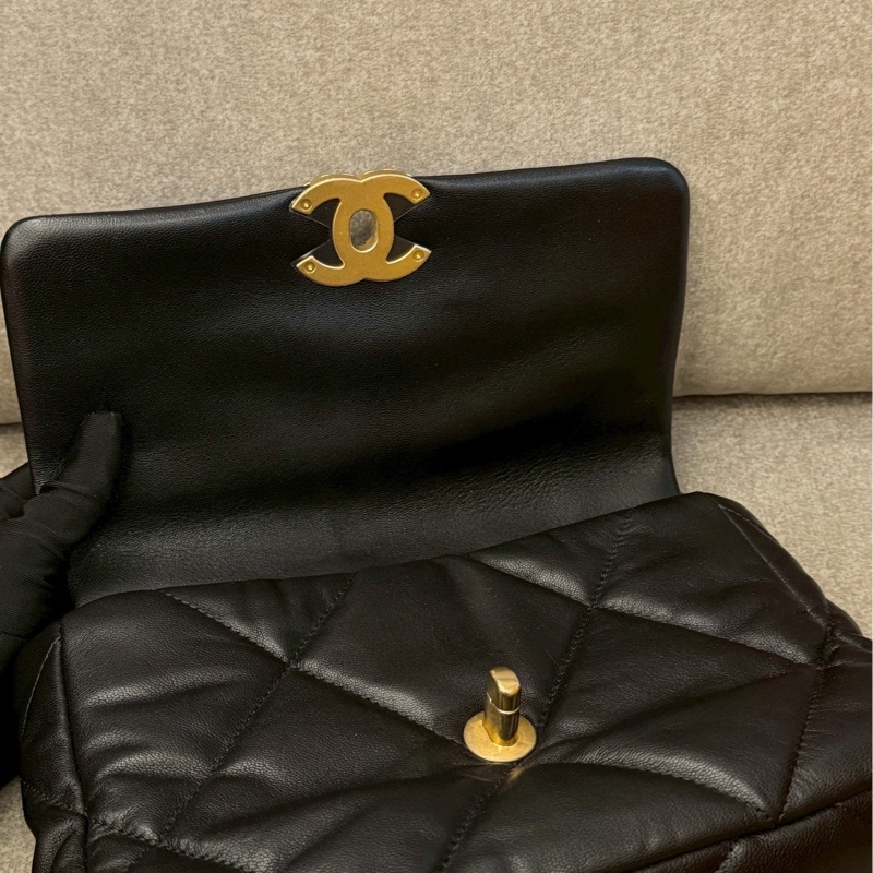 香奈兒19bag黑金小號-5