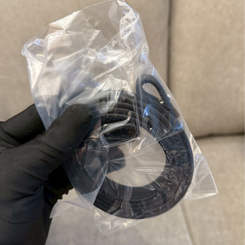 The Row Margaux 12-8