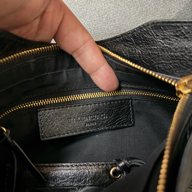 巴黎世家 斜挎包-8