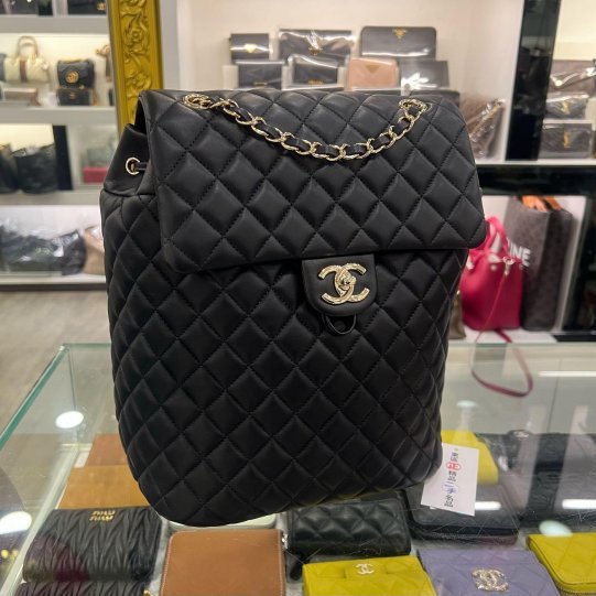東區正精品㊣CHANEL A91122 香奈兒黑色羊皮翻蓋金釦金鍊雙肩後背包大款 RZ6358-0