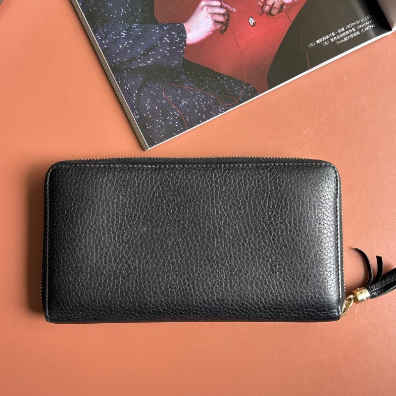 ::GUCCI:: 291102 Soho黑色皮革雙G壓紋流蘇拉鍊長夾-5