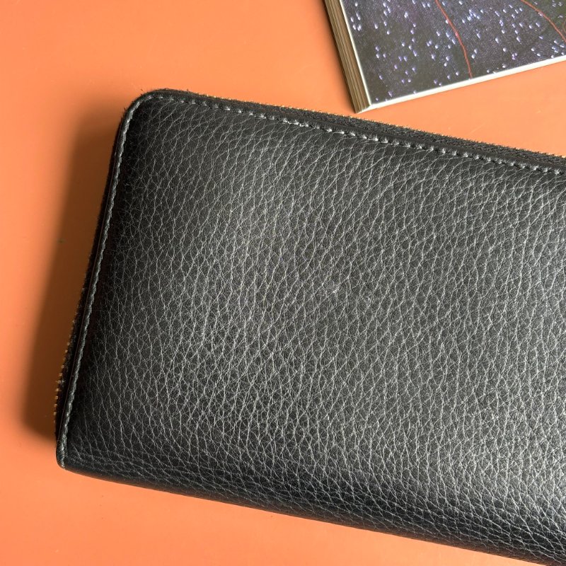 ::GUCCI:: 291102 Soho黑色皮革雙G壓紋流蘇拉鍊長夾-6