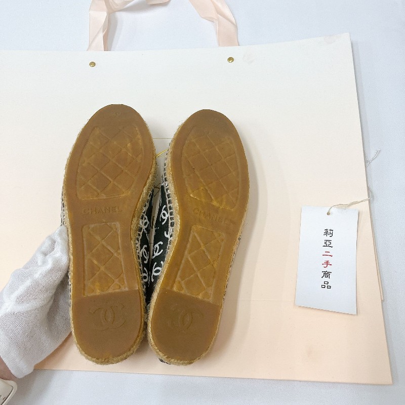 莉亞精品♡CHANEL 滿印logo皮面漁夫鞋 尺碼39 二手美品-4