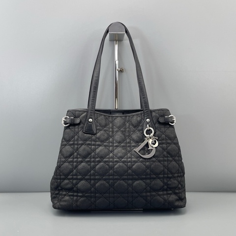 Dior迪奧菱格科技布托特包黑色 約31*23*15cm