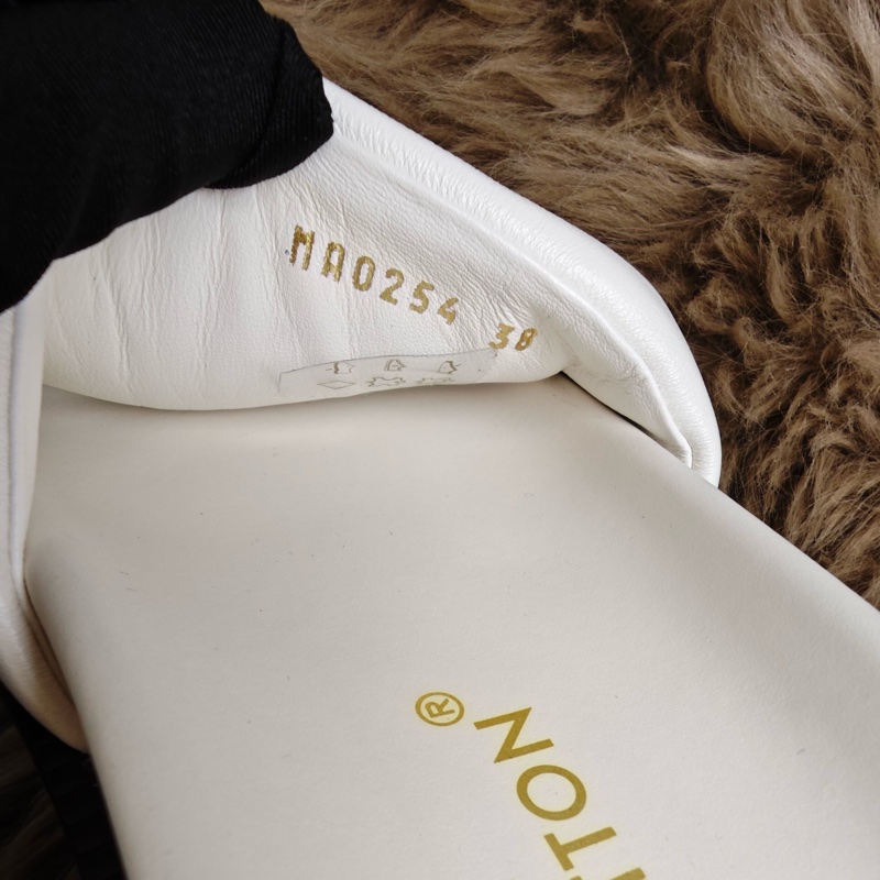 LV路易威登 Logo印花露趾 EVA 一字拖鞋 白色-4