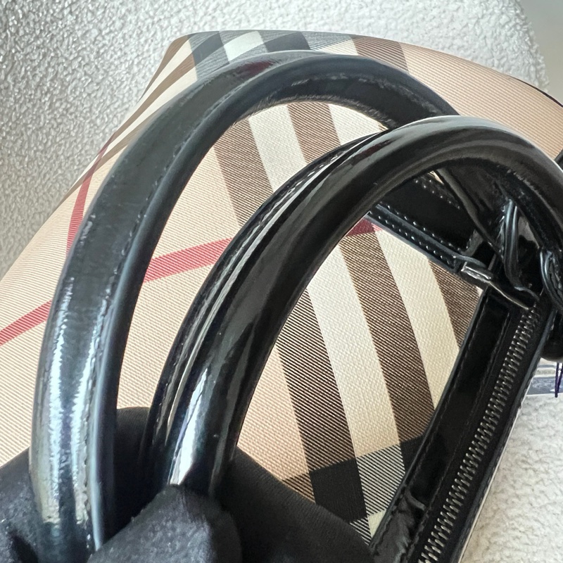 Burberry巴寶莉 經典防水格紋波士頓手提包 底長30-4