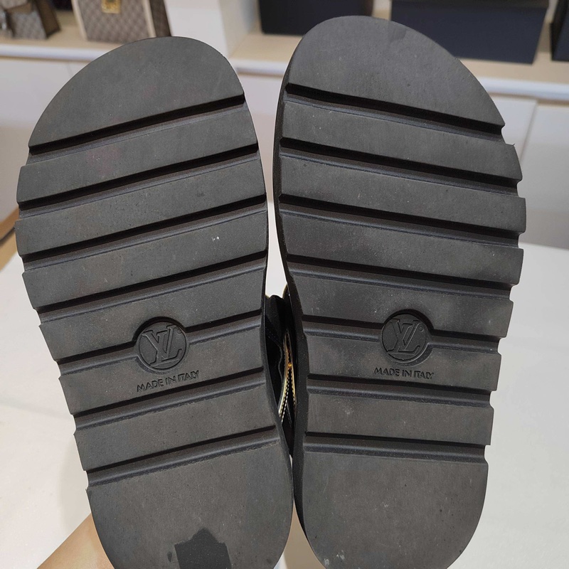 LV路易威登黑金老花凉鞋-4