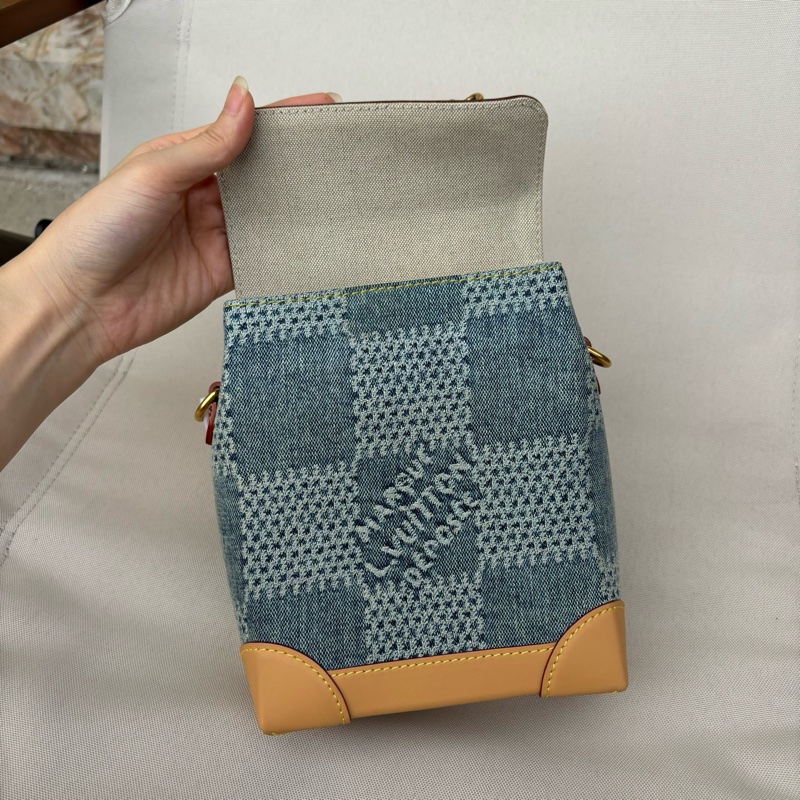 Lv steamer nano丹寧棋盤格單肩包-6