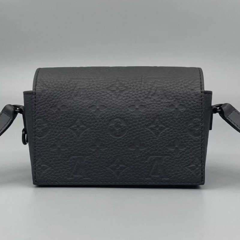 👯♀️Louis Vuitton路易威登 磨砂黑全皮壓紅插銷盒子包-10