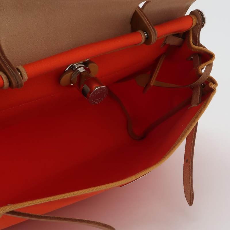 Hermes Herbag31馬鞍釘鎖扣斜挎包單肩包Hunter牛皮帆布銀扣8V罌粟橙棕色U刻-6