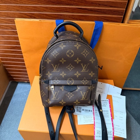 Lv 新款Mini後背包（M44873）