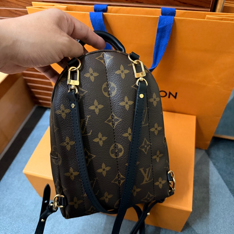 Lv 新款Mini後背包(M44873)-6