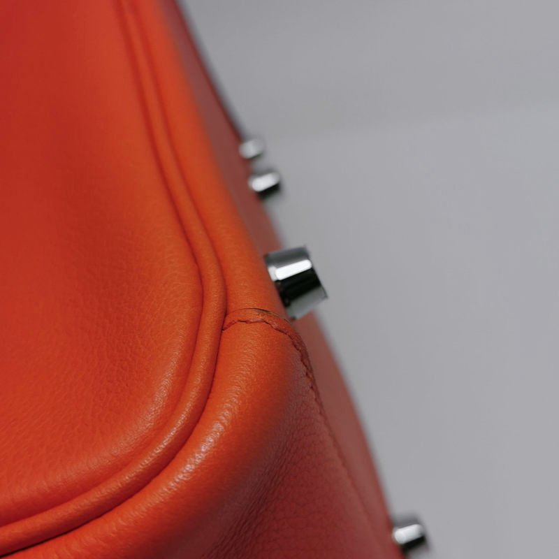 Hermes Lindy26純色旋扣單肩包Swift牛皮銀扣9J火焰橘X刻-15