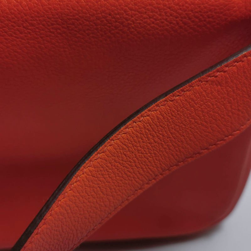 Hermes Lindy26純色旋扣單肩包Swift牛皮銀扣9J火焰橘X刻-19