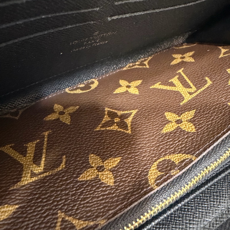 LV M61188 原花老花皮格包邊拉鍊長夾 長夾 皮夾 錢包 銀包-35
