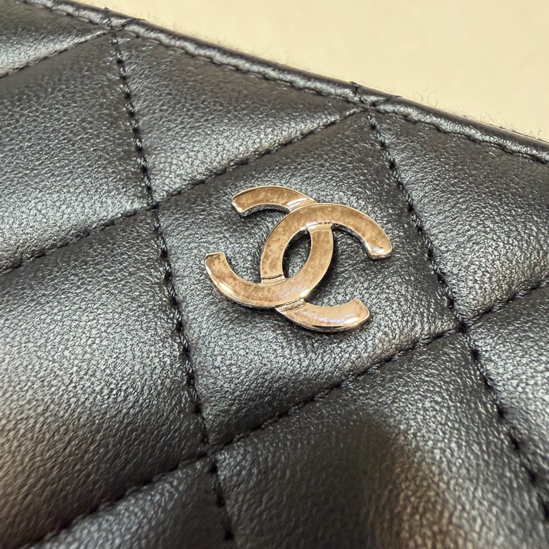 CHANEL A50097 黑羊皮菱格紋銀釦 零錢 發財 長夾 皮夾-5