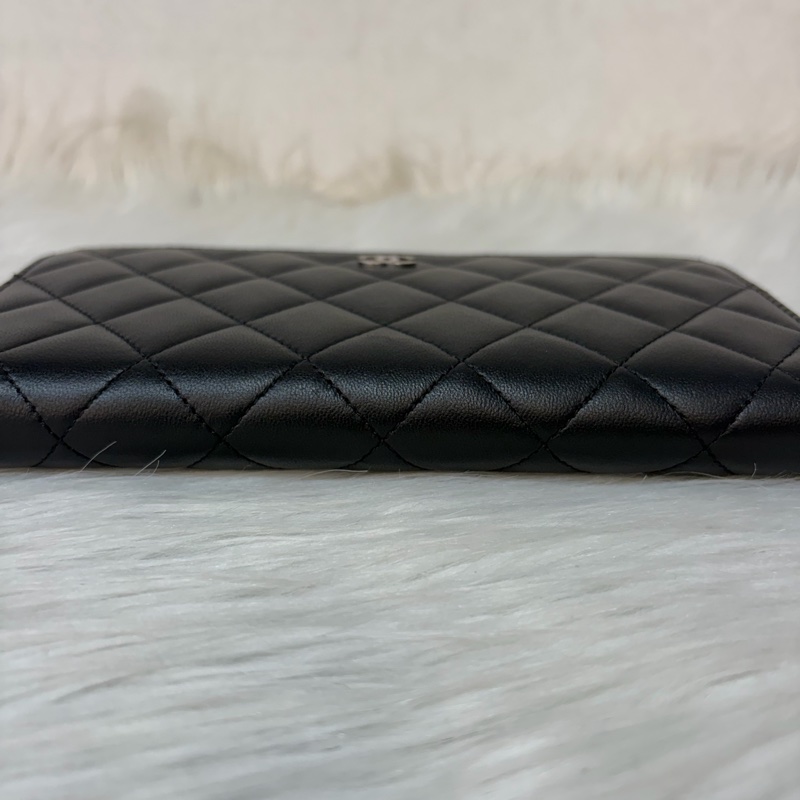 CHANEL A50097 黑羊皮菱格紋銀釦 零錢 發財 長夾 皮夾-6