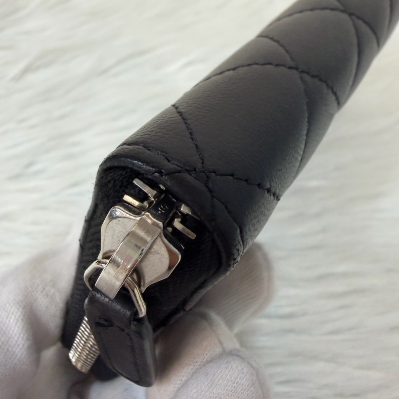 CHANEL A50097 黑羊皮菱格紋銀釦 零錢 發財 長夾 皮夾-8