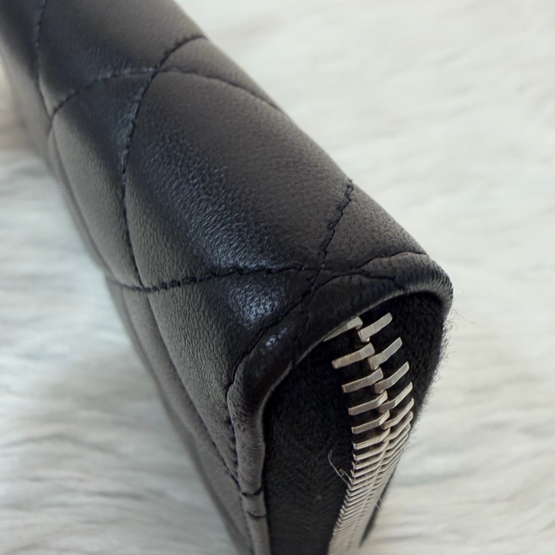 CHANEL A50097 黑羊皮菱格紋銀釦 零錢 發財 長夾 皮夾-11