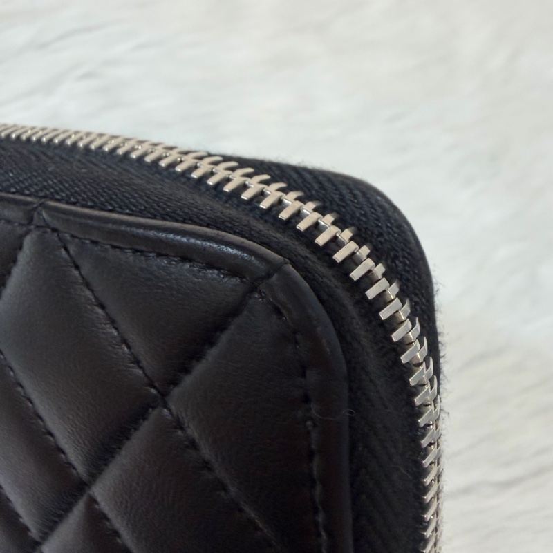 CHANEL A50097 黑羊皮菱格紋銀釦 零錢 發財 長夾 皮夾-18