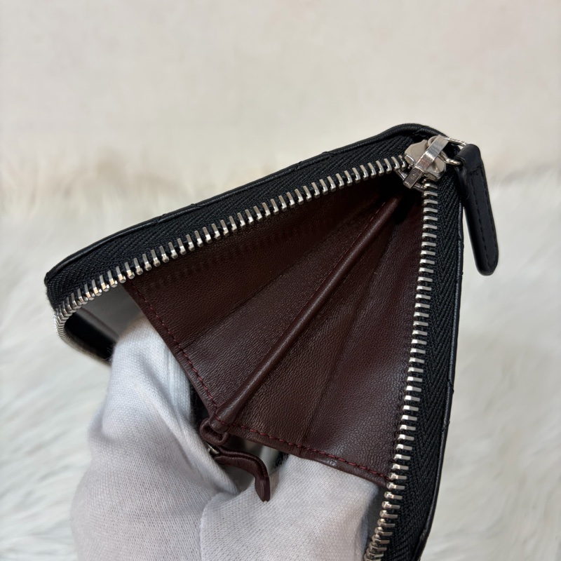 CHANEL A50097 黑羊皮菱格紋銀釦 零錢 發財 長夾 皮夾-28