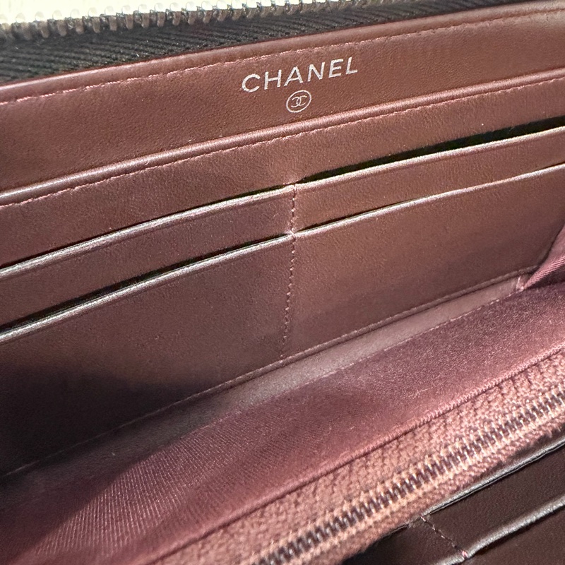 CHANEL A50097 黑羊皮菱格紋銀釦 零錢 發財 長夾 皮夾-34
