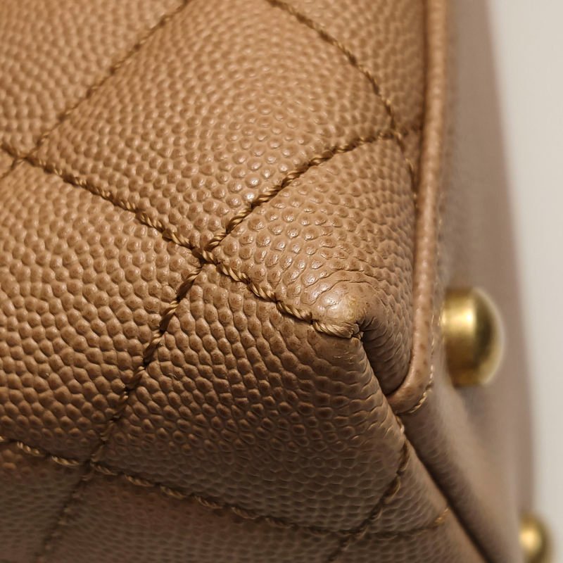 Chanel Coco Handle大號牛皮蜥蜴皮菱格絎縫優雅手柄單肩包-16