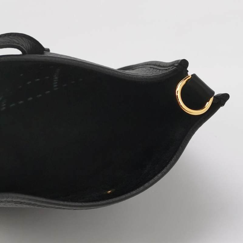 Hermes Evelyne 16鏤空肩背包Clemence(TC)牛皮金扣89黑色U刻-5