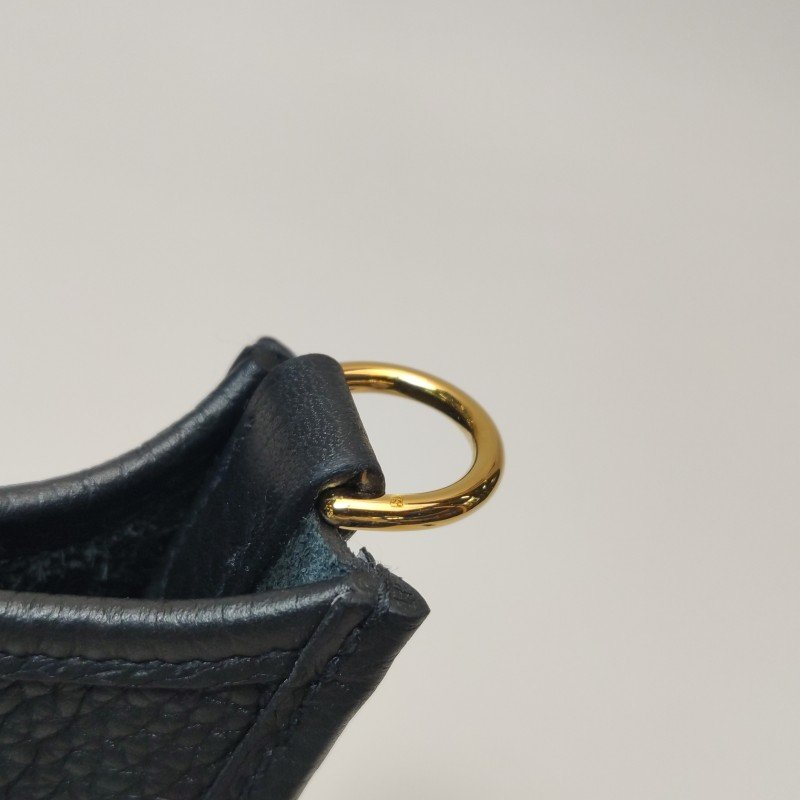 Hermes Evelyne 16鏤空肩背包Clemence(TC)牛皮金扣89黑色U刻-7