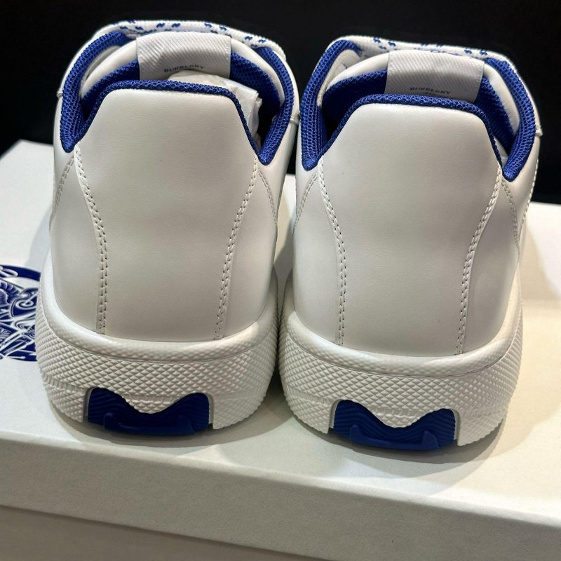 💎Han's house精品服飾💎Burberry Stock 戰馬 騎士 小牛皮鞋 意原價21300-1