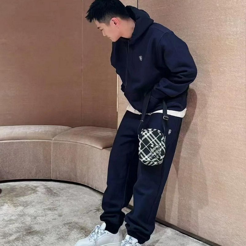 💎Han's house精品服飾💎Burberry Stock 戰馬 騎士 小牛皮鞋 意原價21300-8