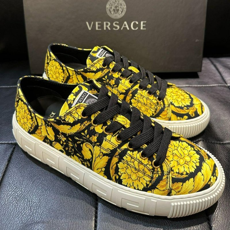 💎Han's house精品服飾💎VERSACE 凡賽斯 女神頭 巴洛克鞋 原價25100-0