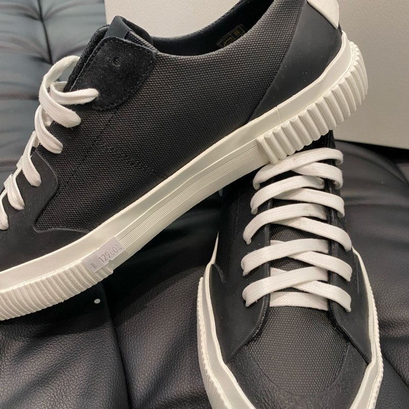 💎Han's house精品服飾💎GIVENCHY 紀梵希 鞋 西班牙製 現貨 UK 8 9-2