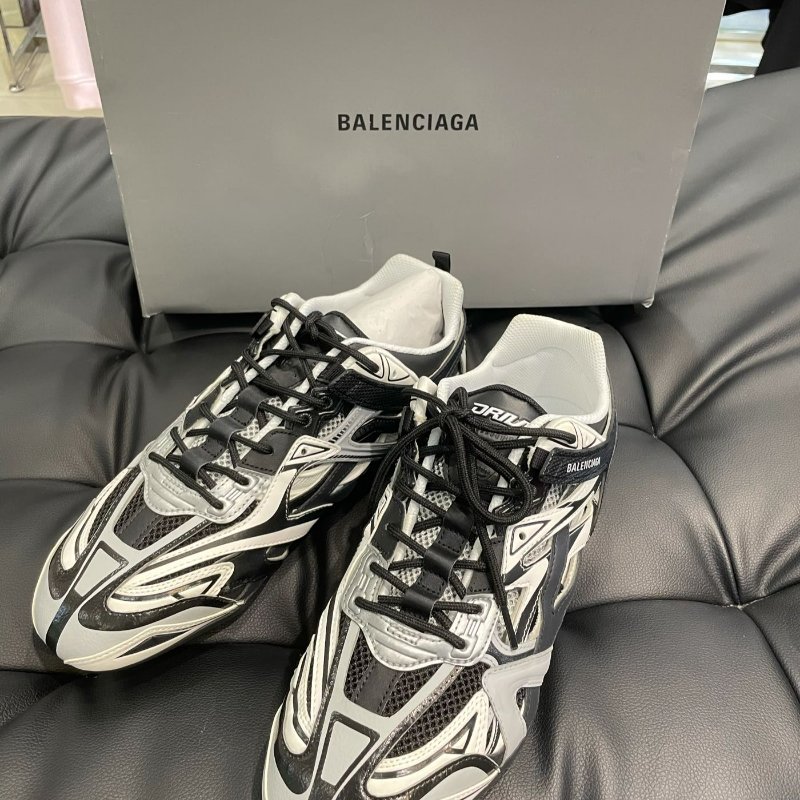 💎Han's house精品服飾💎Balenciaga 巴黎世家 鞋原價20500-1