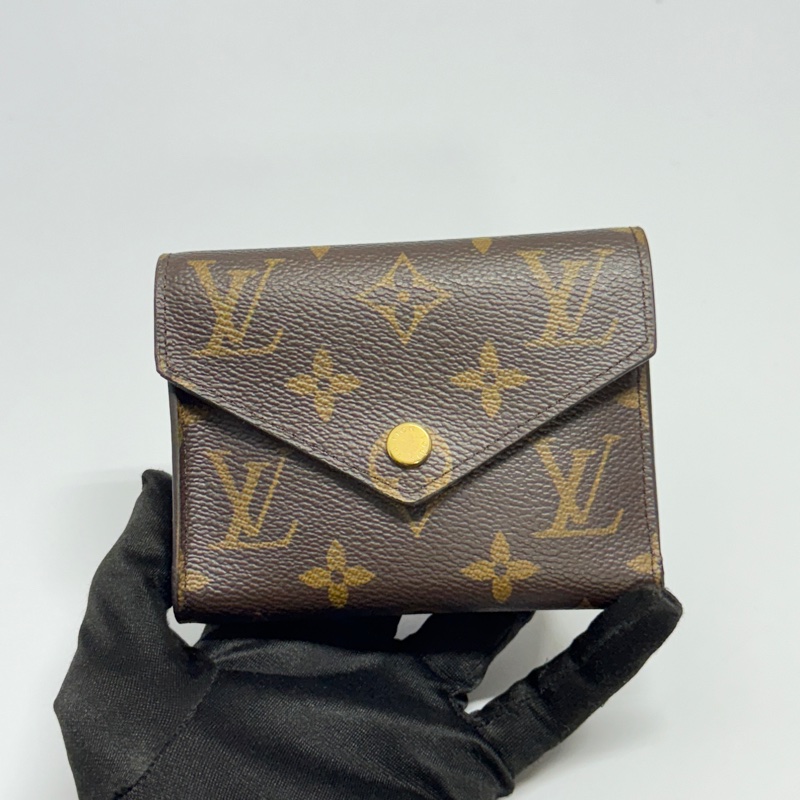 （晶片款全配🎁） LV 專櫃最新晶片款 三折短夾（專櫃24,000）-3