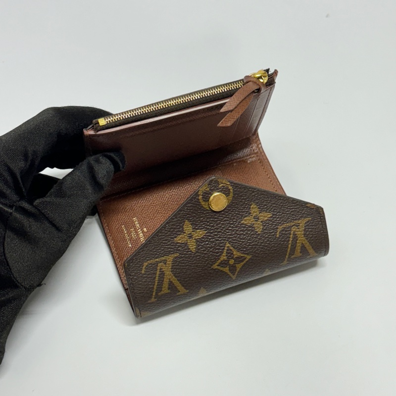 （晶片款全配🎁） LV 專櫃最新晶片款 三折短夾（專櫃24,000）-7