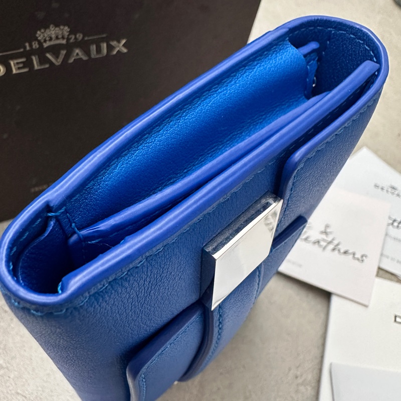 Delvaux 非常經典的 Madame 系列短夾-10