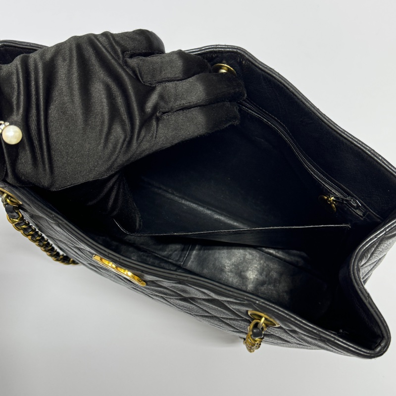 【經典超耐用🐮】Chanel 黑金 魚子醬牛皮 肩背托特包(專櫃27.3萬!)-12