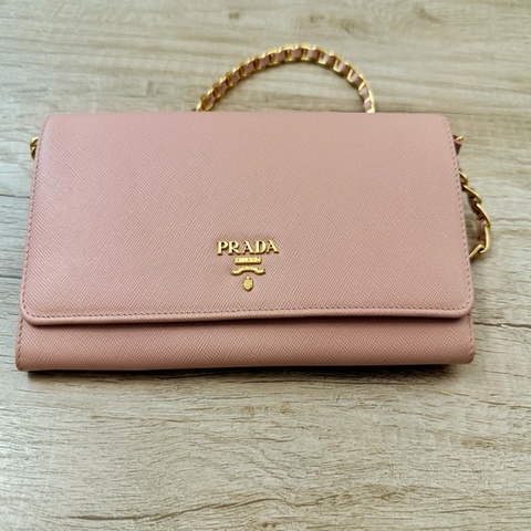 Prada wallet on chain woc 長夾皮穿鏈手拿包/斜背包鏈包
