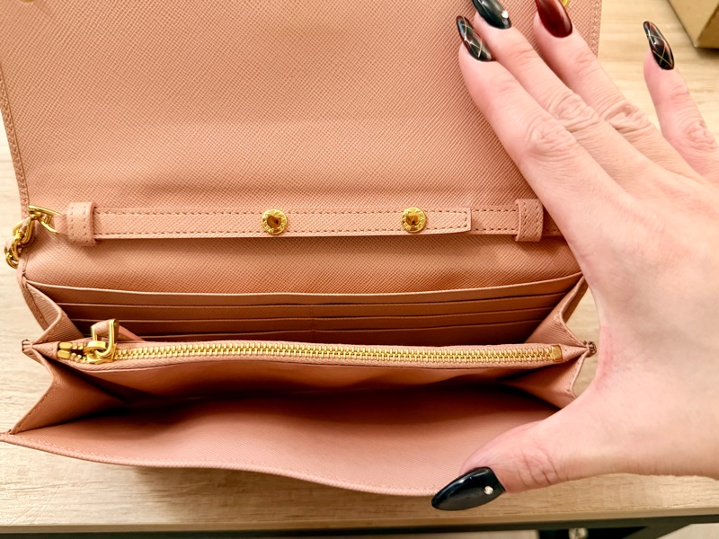 Prada wallet on chain woc 長夾皮穿鏈手拿包/斜背包鏈包-10