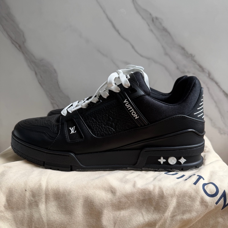 （99新 ）LV trainer 黑武士 皮革款-0
