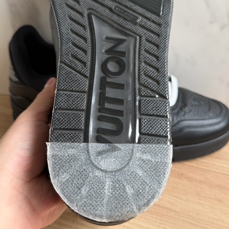 （99新 ）LV trainer 黑武士 皮革款-11